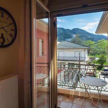 Avli Rooms Ioannina Buitenkant foto